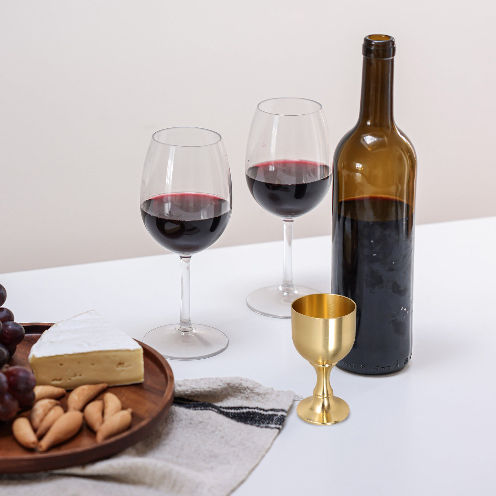 كأس نحاسي بتصميم عتيق أنيق متع - مراجعة Wine Beer Liquor وسعره