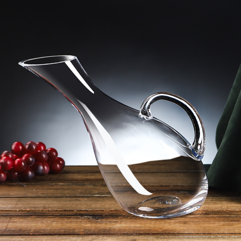 إبريق نبيذ من الكريستال الفاخر - مراجعة Wine Aerator Pour وسعره